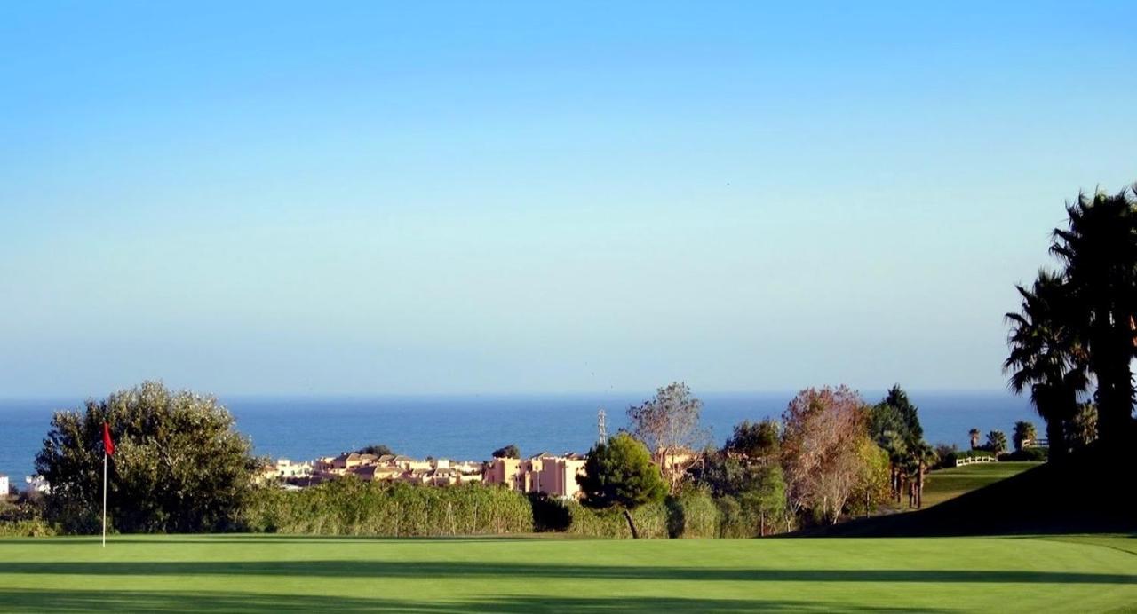 Casares Beach Golf Apartment With Private Garden Direct Pool Access Exterior photo