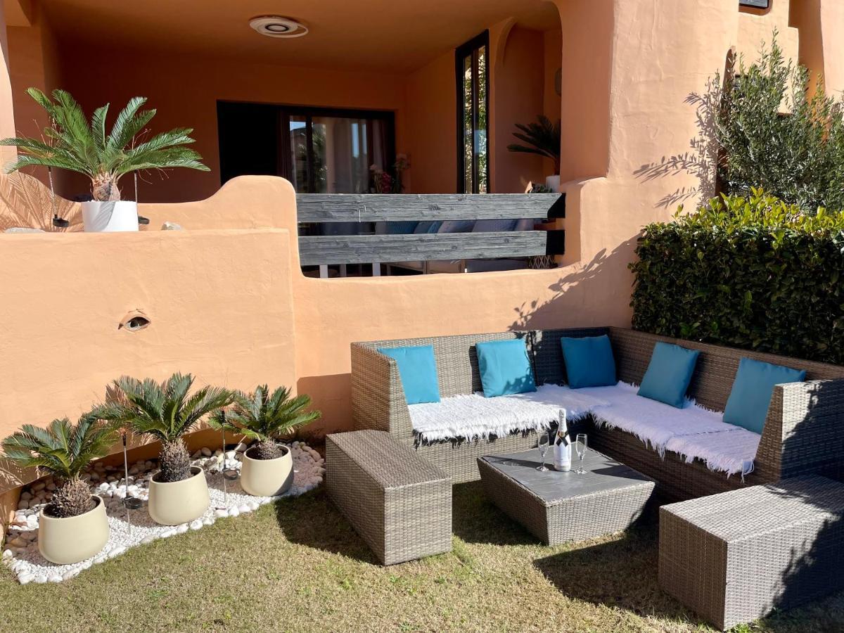 Casares Beach Golf Apartment With Private Garden Direct Pool Access Exterior photo